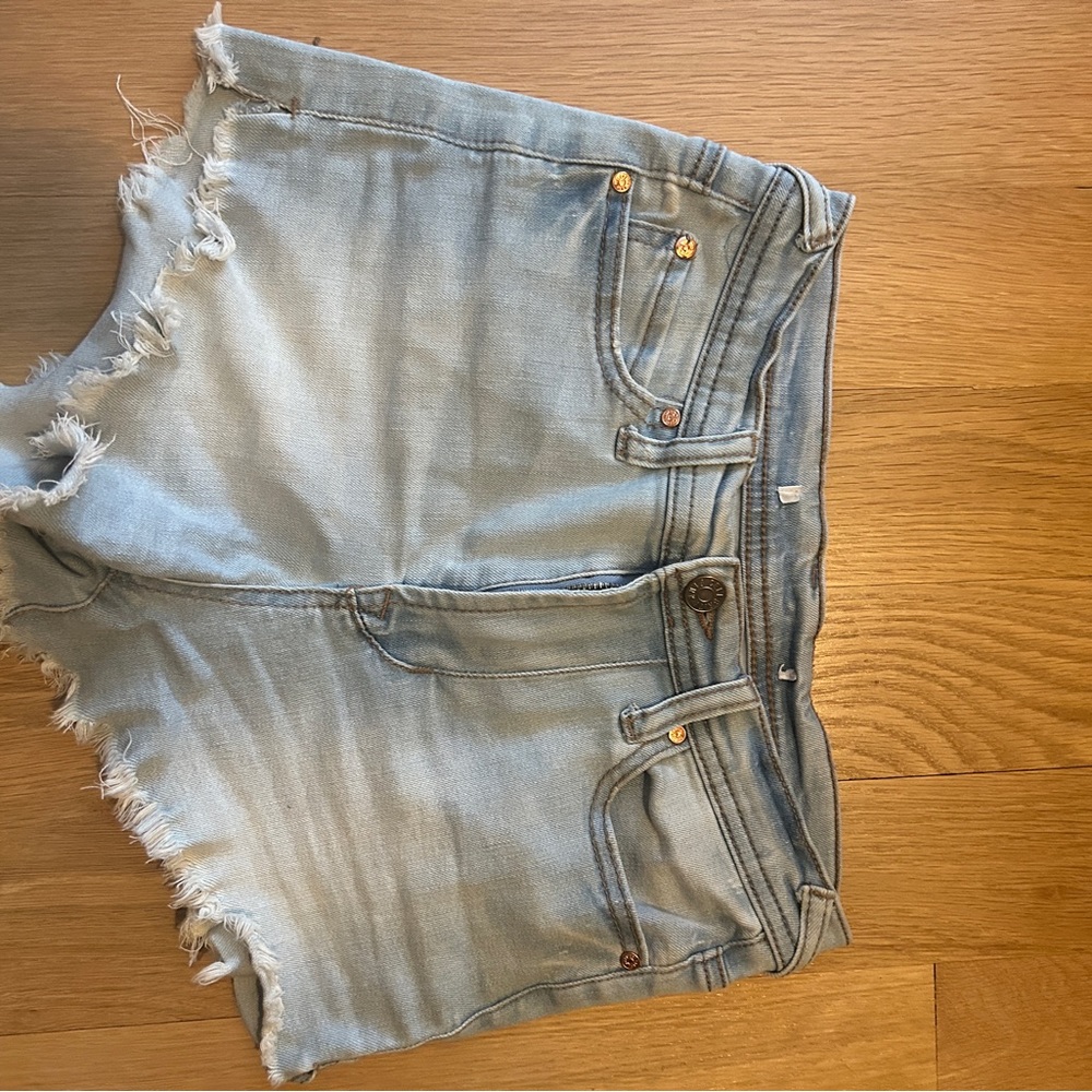 short booty shorts